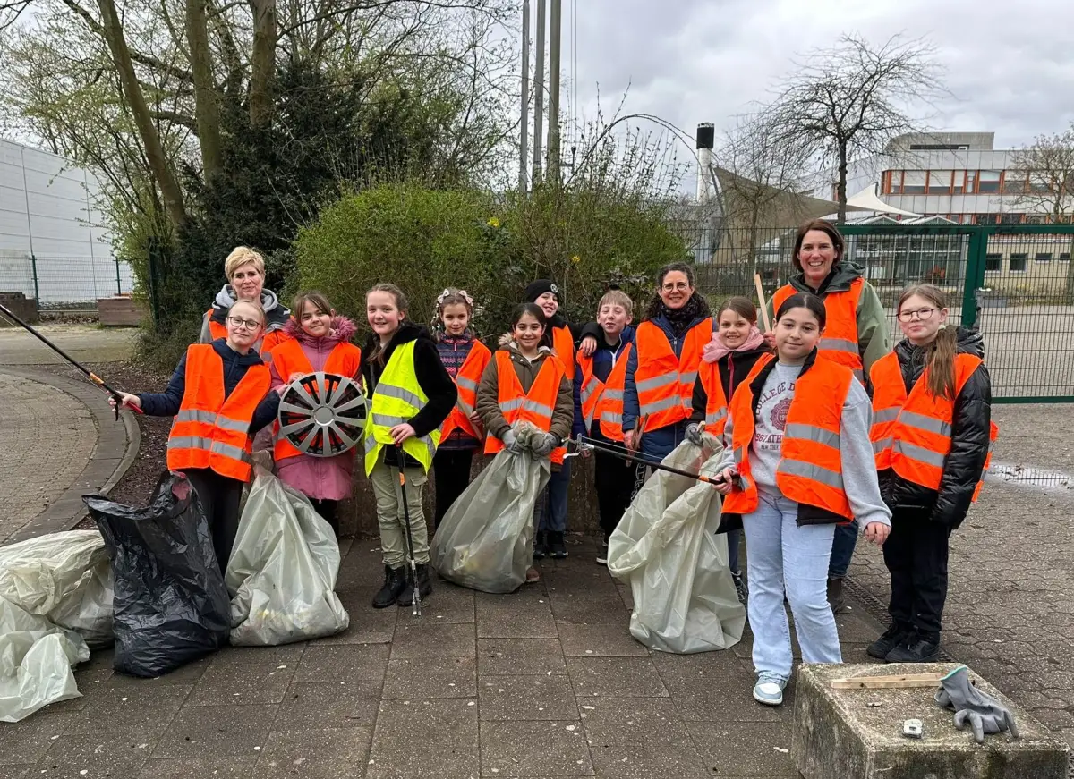 CleanUp Day &ndash; Gro&szlig;reinemachen rund um die Schule