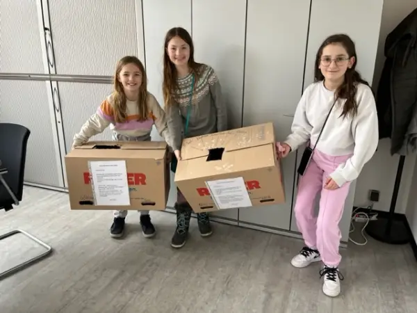 Eifrige Spendensammlerinnen