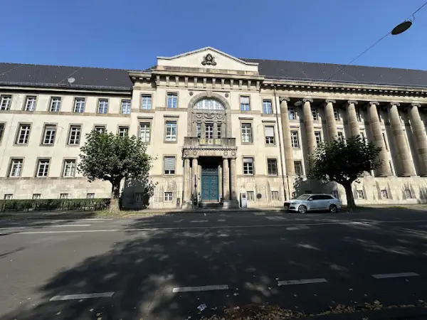 Ein Blick auf die Gere/ichtigkeit