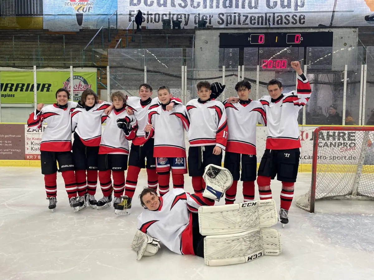 Gymnasium Horkesgath gewinnt Stadtmeisterschaft im Eishockey