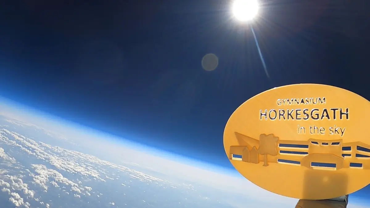 &bdquo;Horkesgath in the sky&ldquo; &ndash; Die ersten spektakul&auml;ren Bilder der Sonde