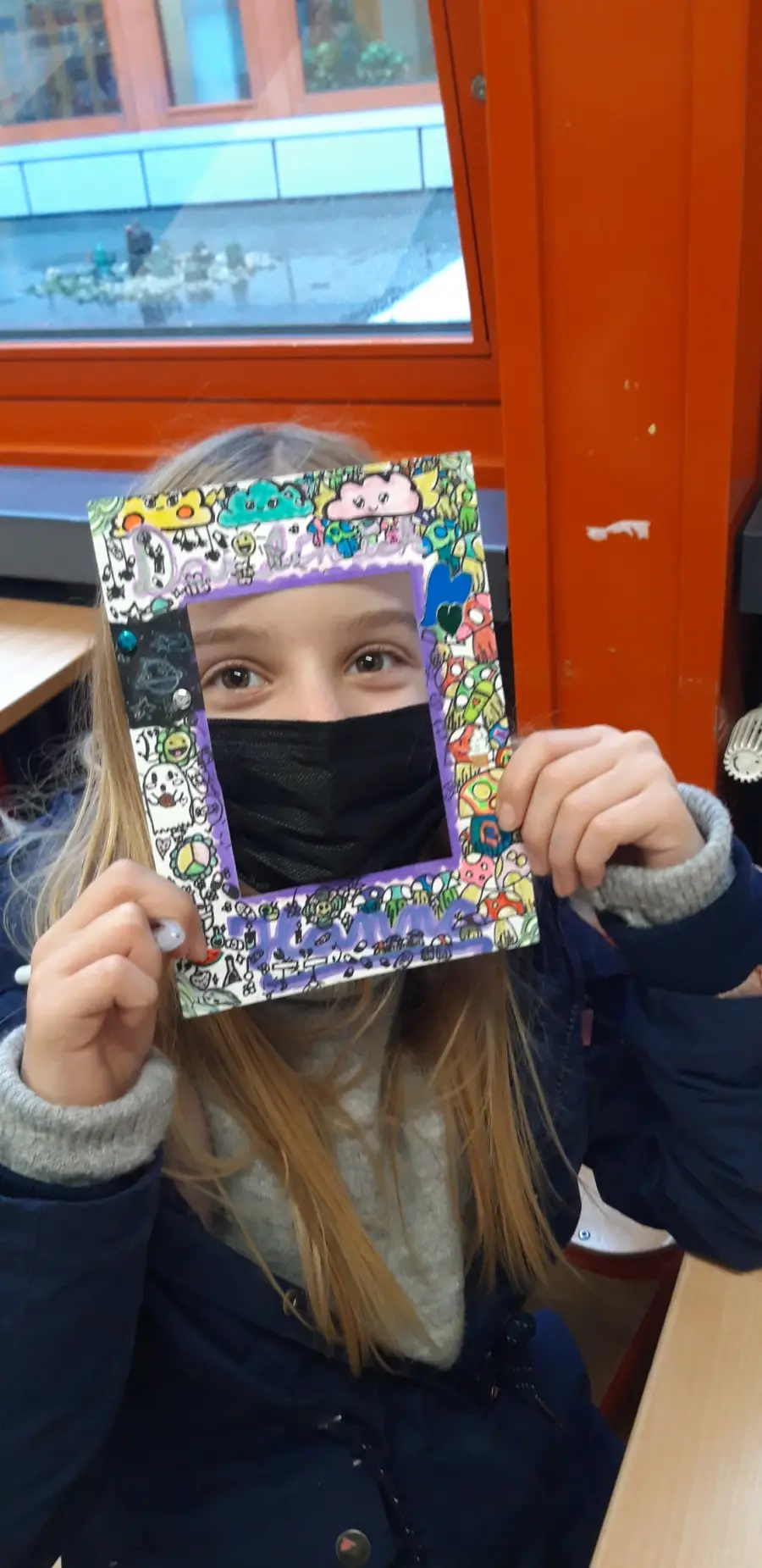 Maskenbild(n)er