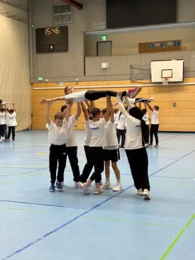 Von Pop bis HipHop &ndash; Tanzprojekt Jahrgang 5